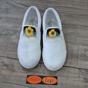 Lugz Womens, White Slip-On Sneakers with Yellow and Green Flower Accents 8.5W